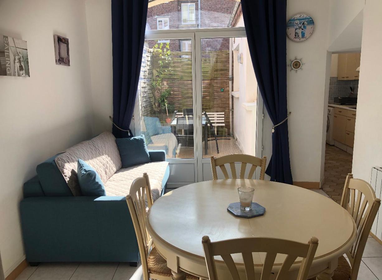 Appartement Avec Cour A 50M De La Plage Mers-les-Bains Luaran gambar